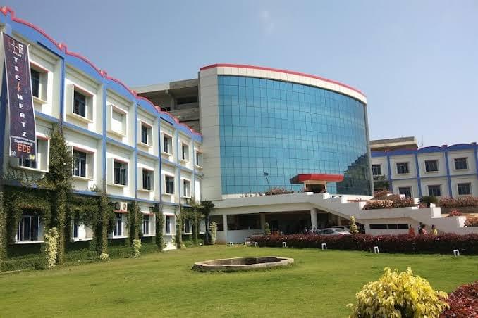 PBR Visvodaya Institute of Technology and Science Nellore Campus photo 2